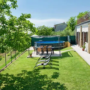 Ferienhaus Stancija Loj With Private Pool, Buje